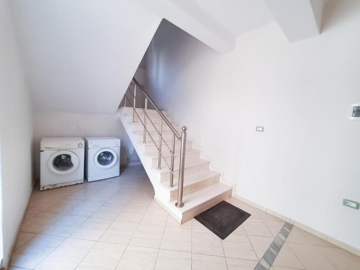 Apartament Mikel'S House Saranda Zewnętrze zdjęcie