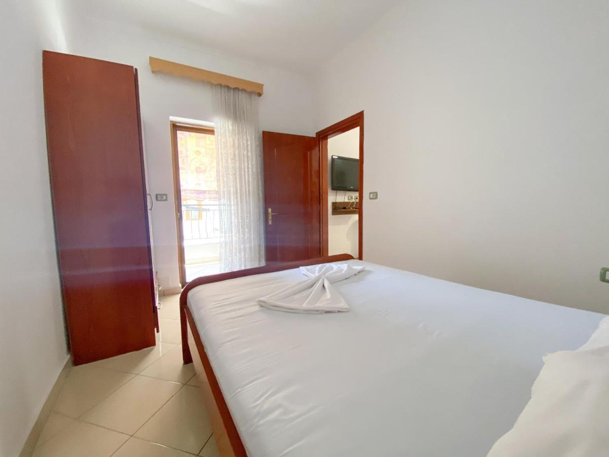 Apartament Mikel'S House Saranda Zewnętrze zdjęcie